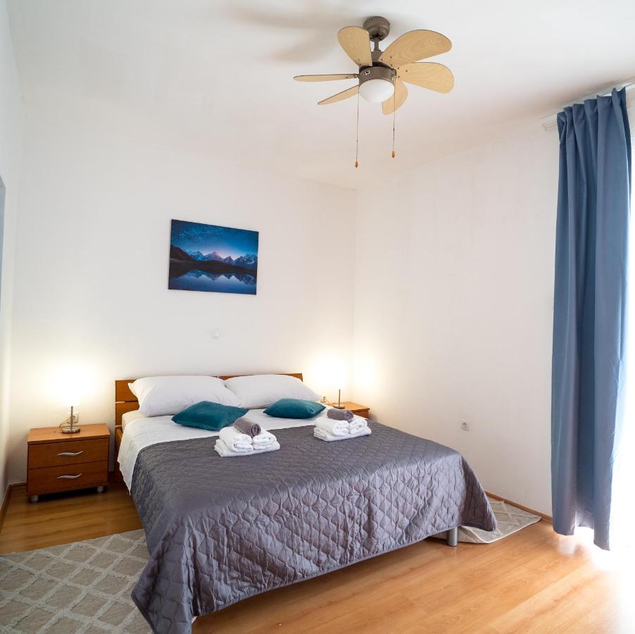 Sea Lover Apartment Zára Kültér fotó