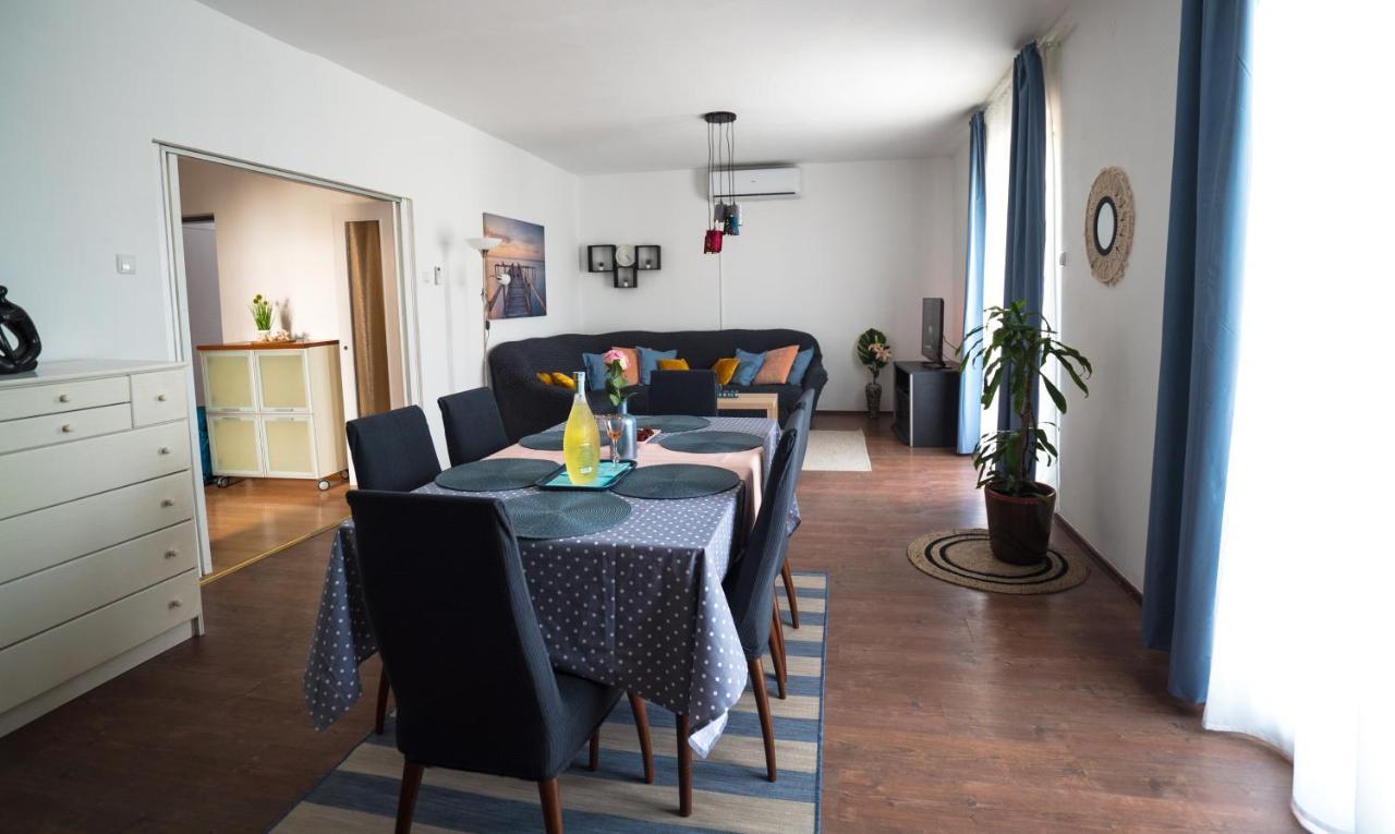 Sea Lover Apartment Zára Kültér fotó